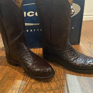 Lucchese 2000 Black Cherry Quill